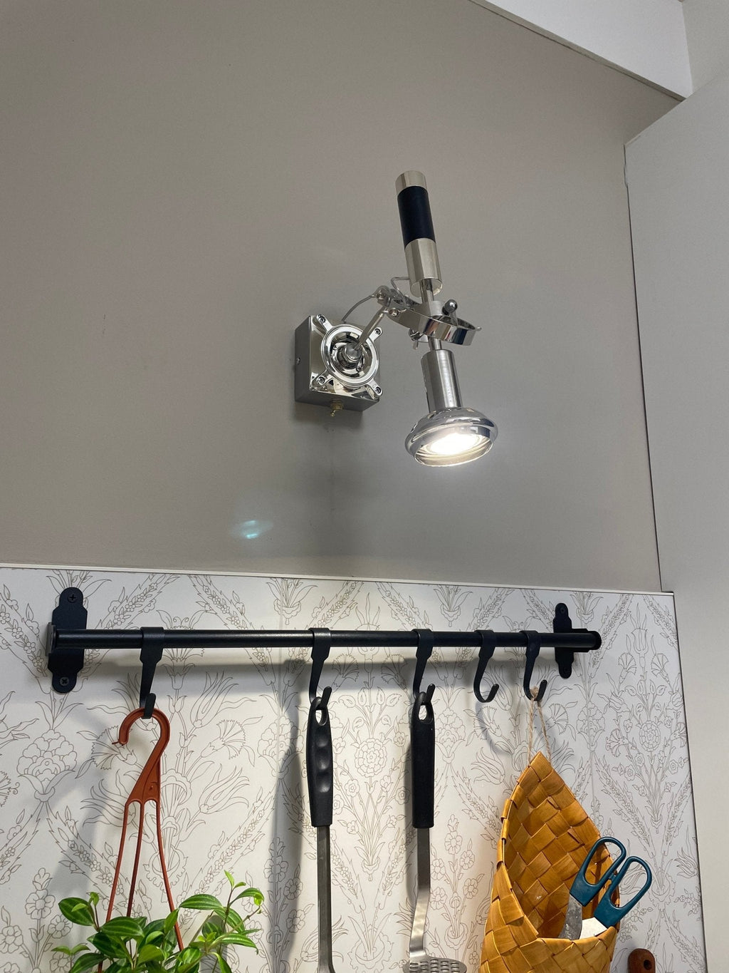 Urban Edge Wall Light, Hardwired Wall Sconce, detail 13