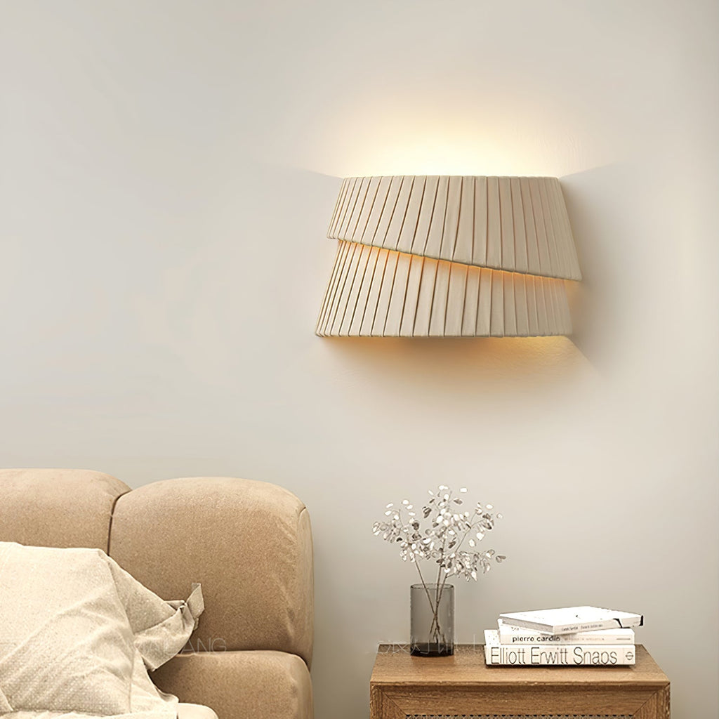 Vela Twist Wall Light, Hardwired Wall Sconce, detail 9