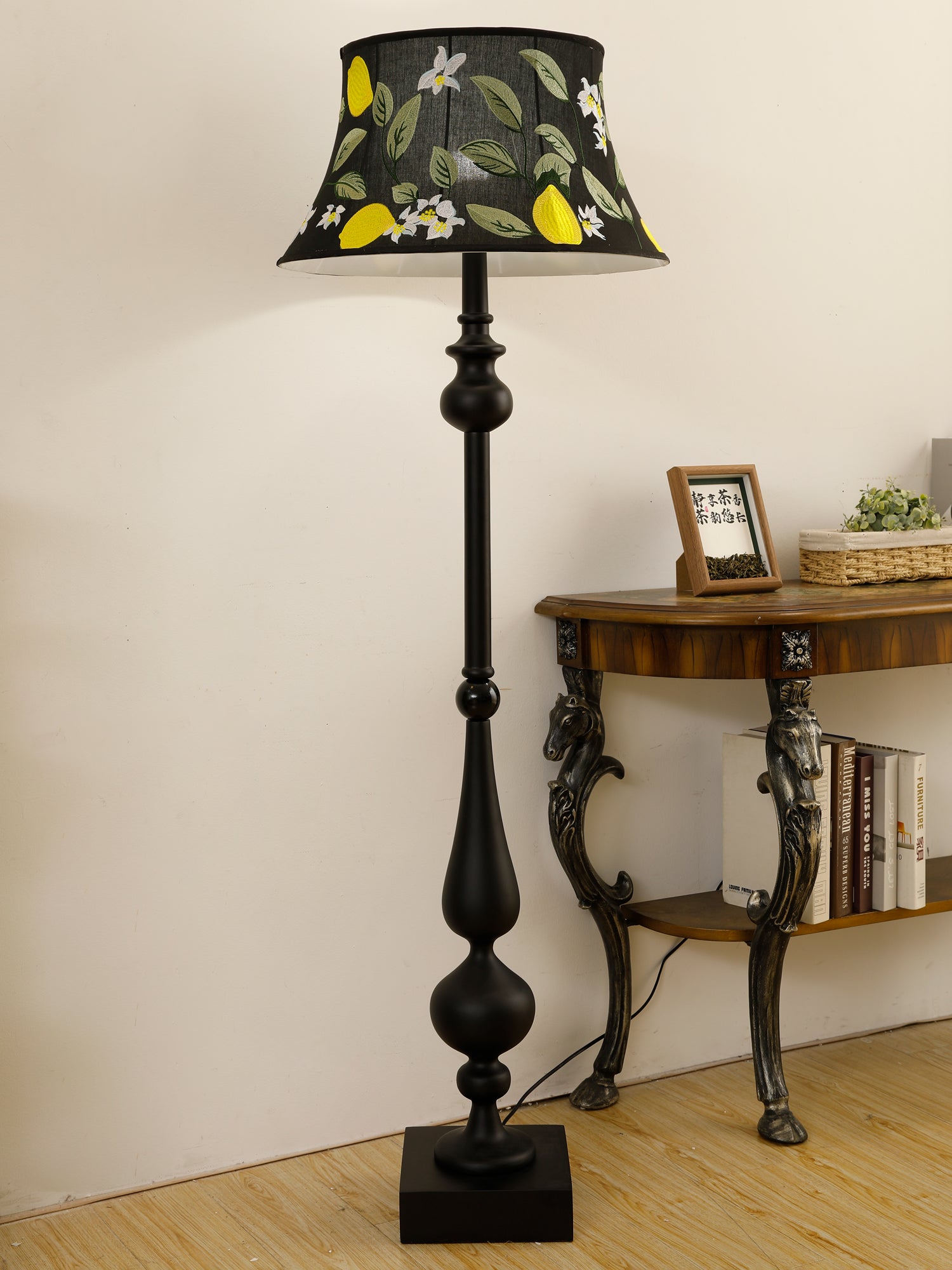 Victoria Floor Light, Floor Lamp, detail 15