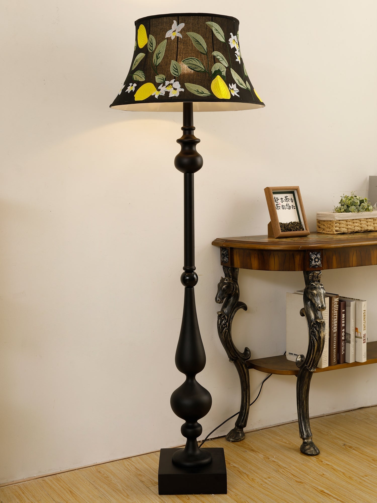 Victoria Floor Light, Floor Lamp, detail 16