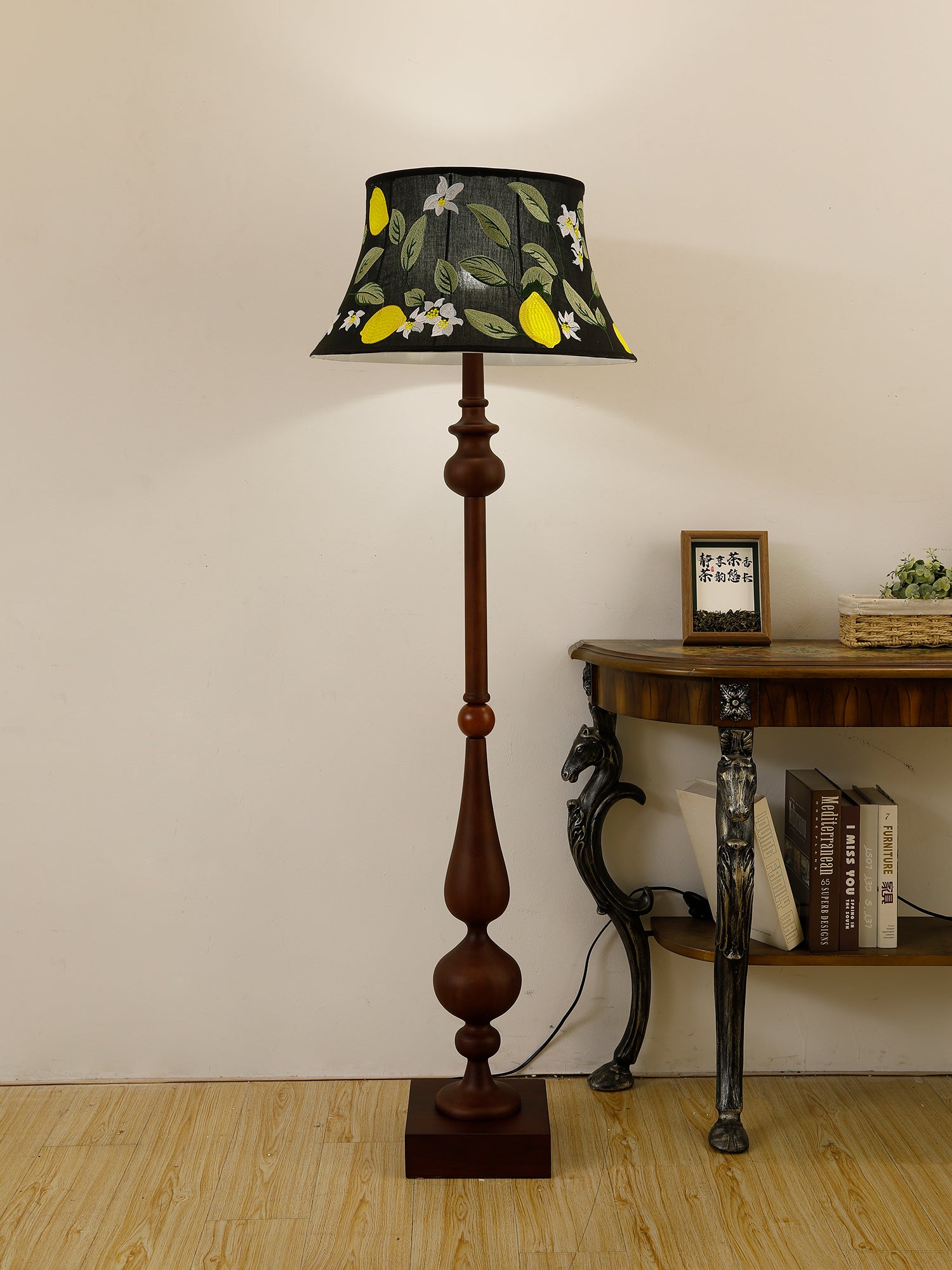 Victoria Floor Light, Floor Lamp, detail 6