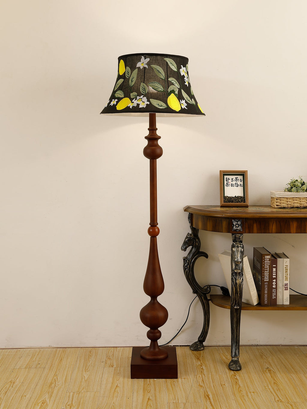Victoria Floor Light, Floor Lamp, detail 7