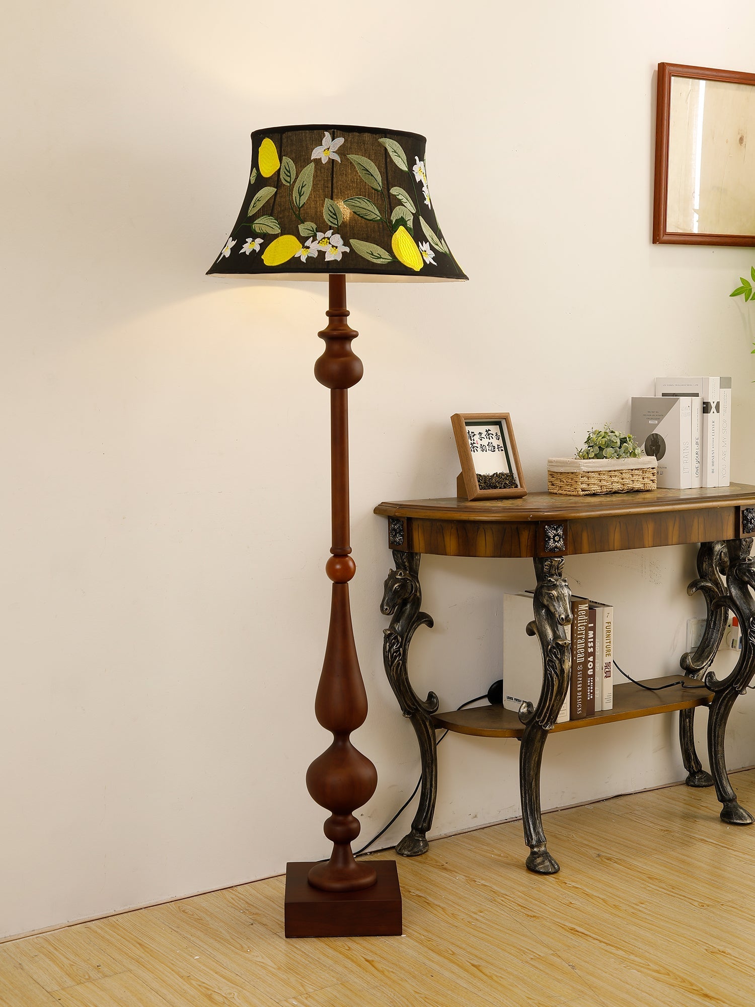Victoria Floor Light, Floor Lamp, detail 9