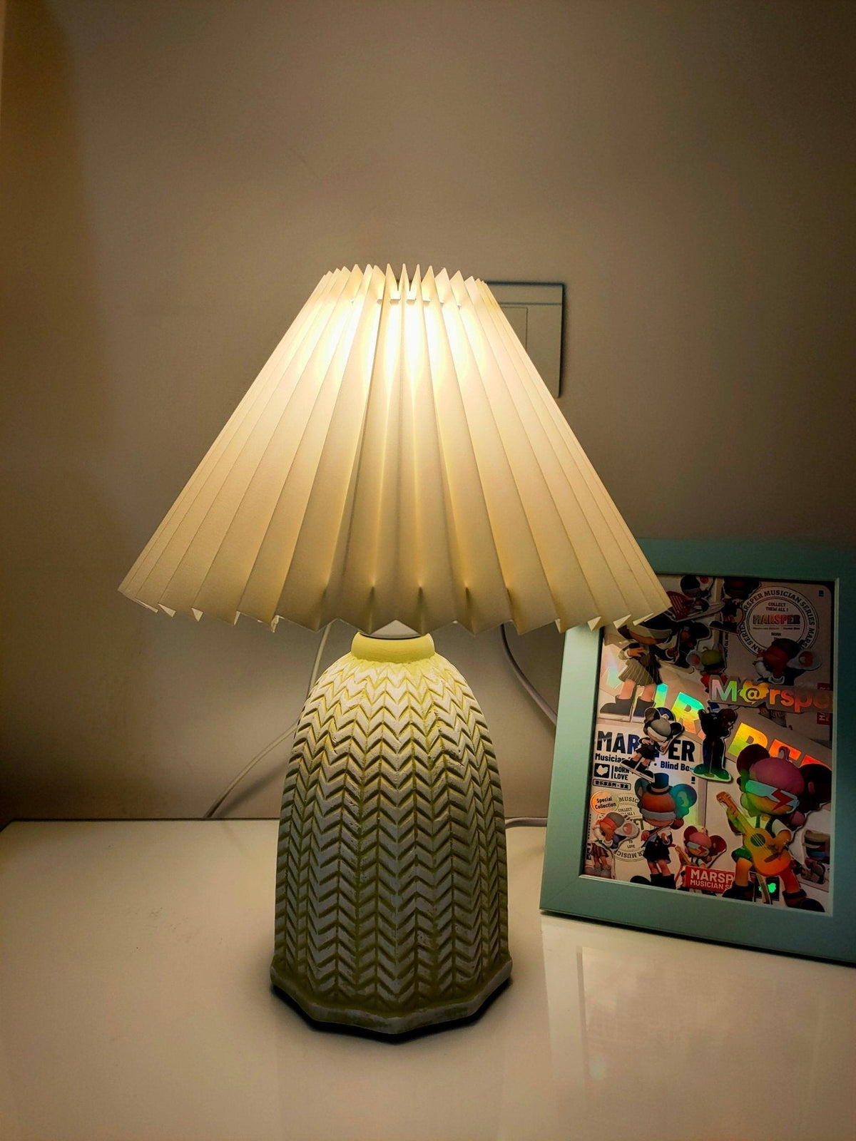 Vintage Pleated Table Light, Bedside Table Lamp, detail 34