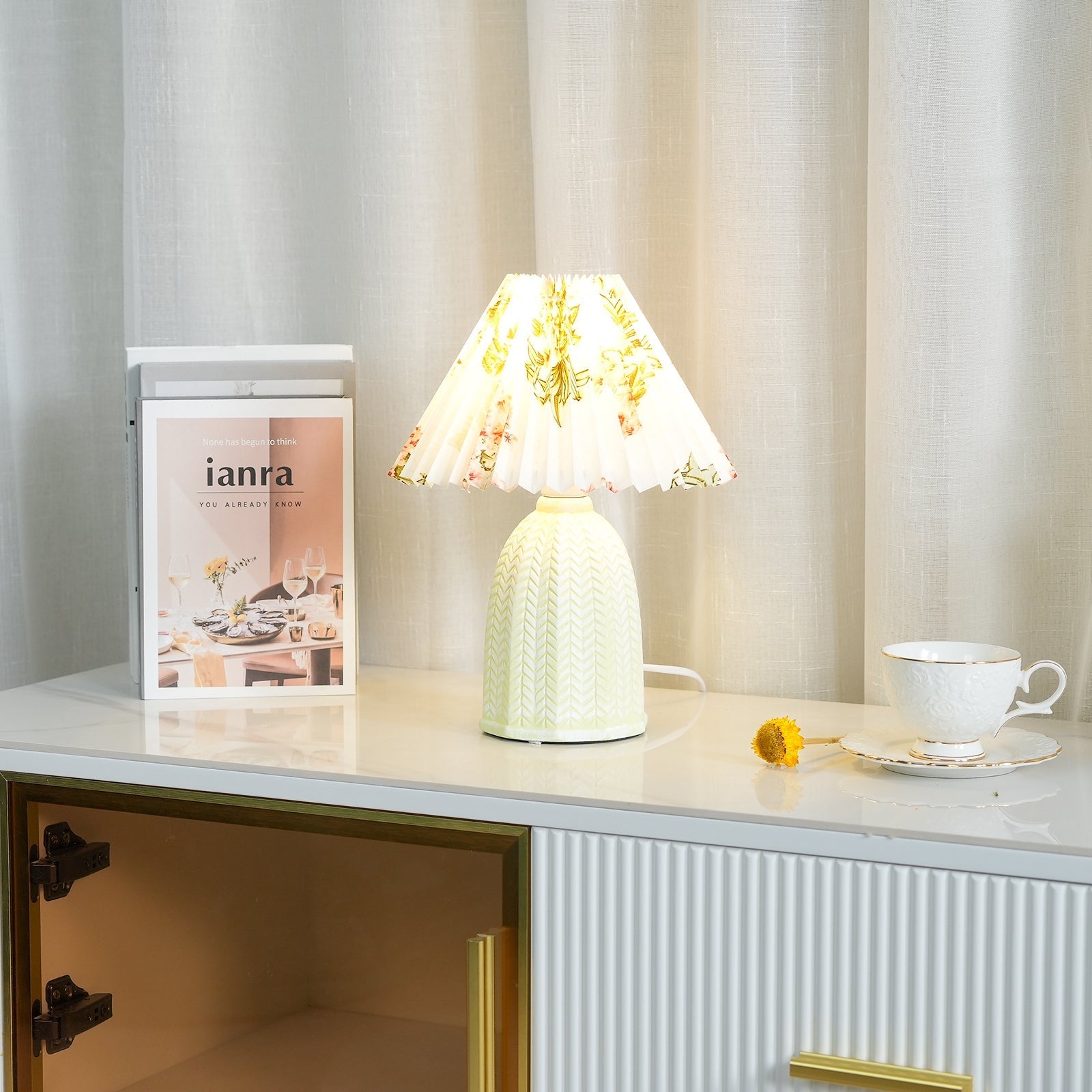 Vintage Pleated Table Light, Bedside Table Lamp, detail 51