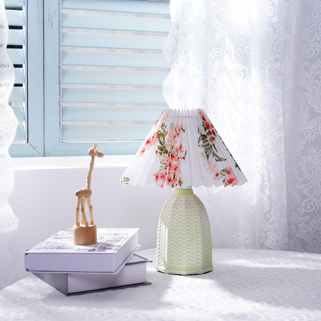 Vintage Pleated Table Light, Bedside Table Lamp, detail 13
