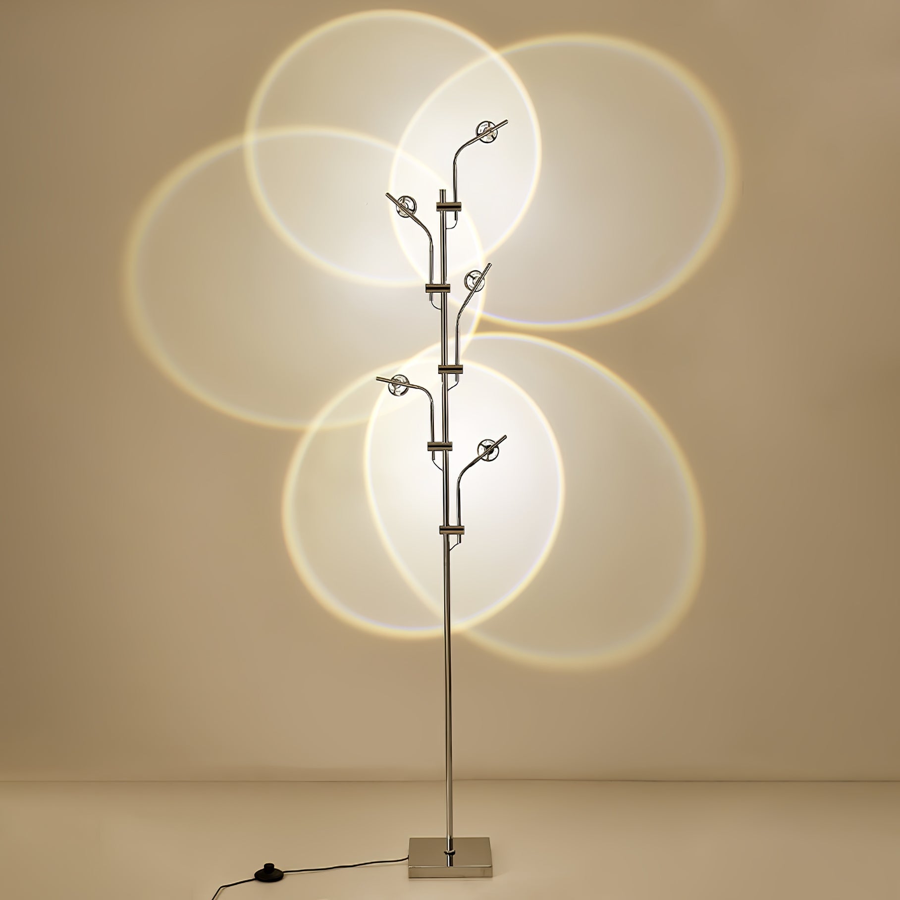 Wa Wa Floor Light, Floor Lamp, detail 10
