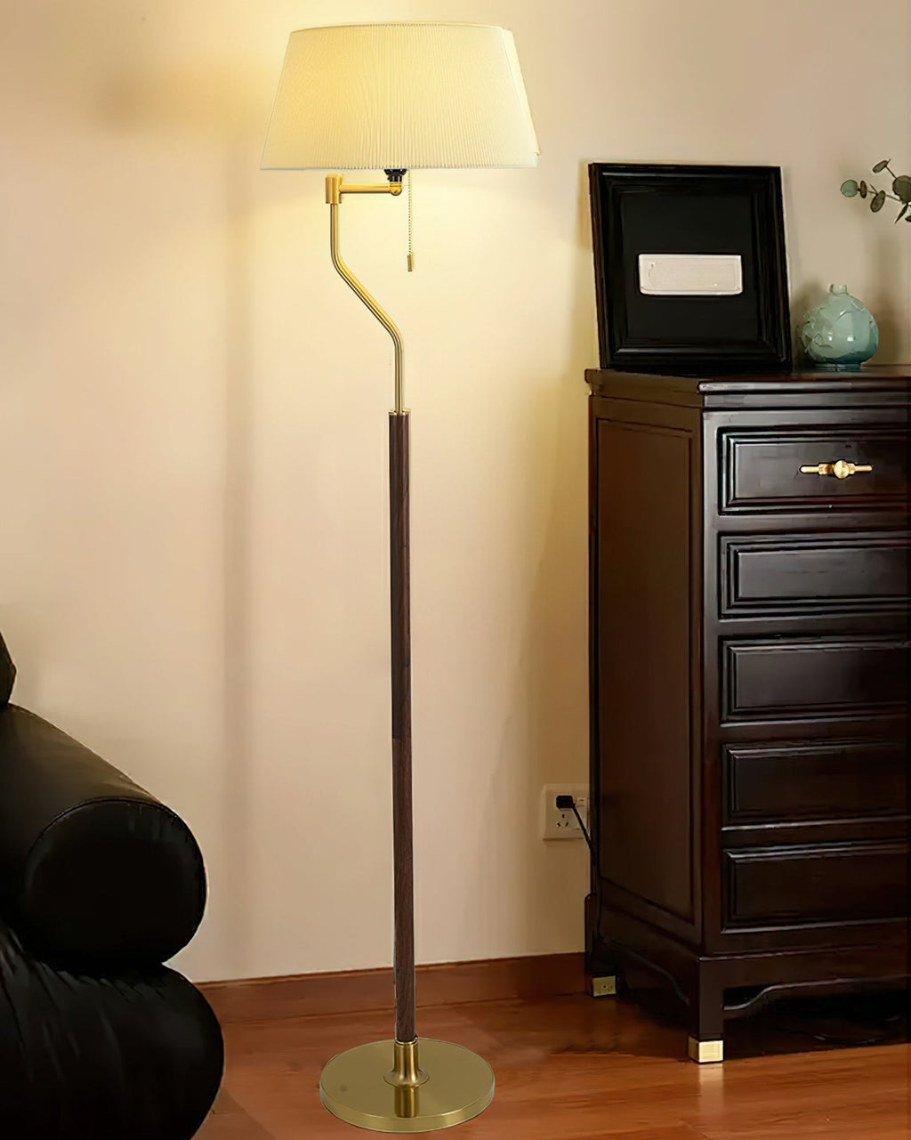 Walnut Whisper Tall Floor Light, Floor Lamp, detail 6