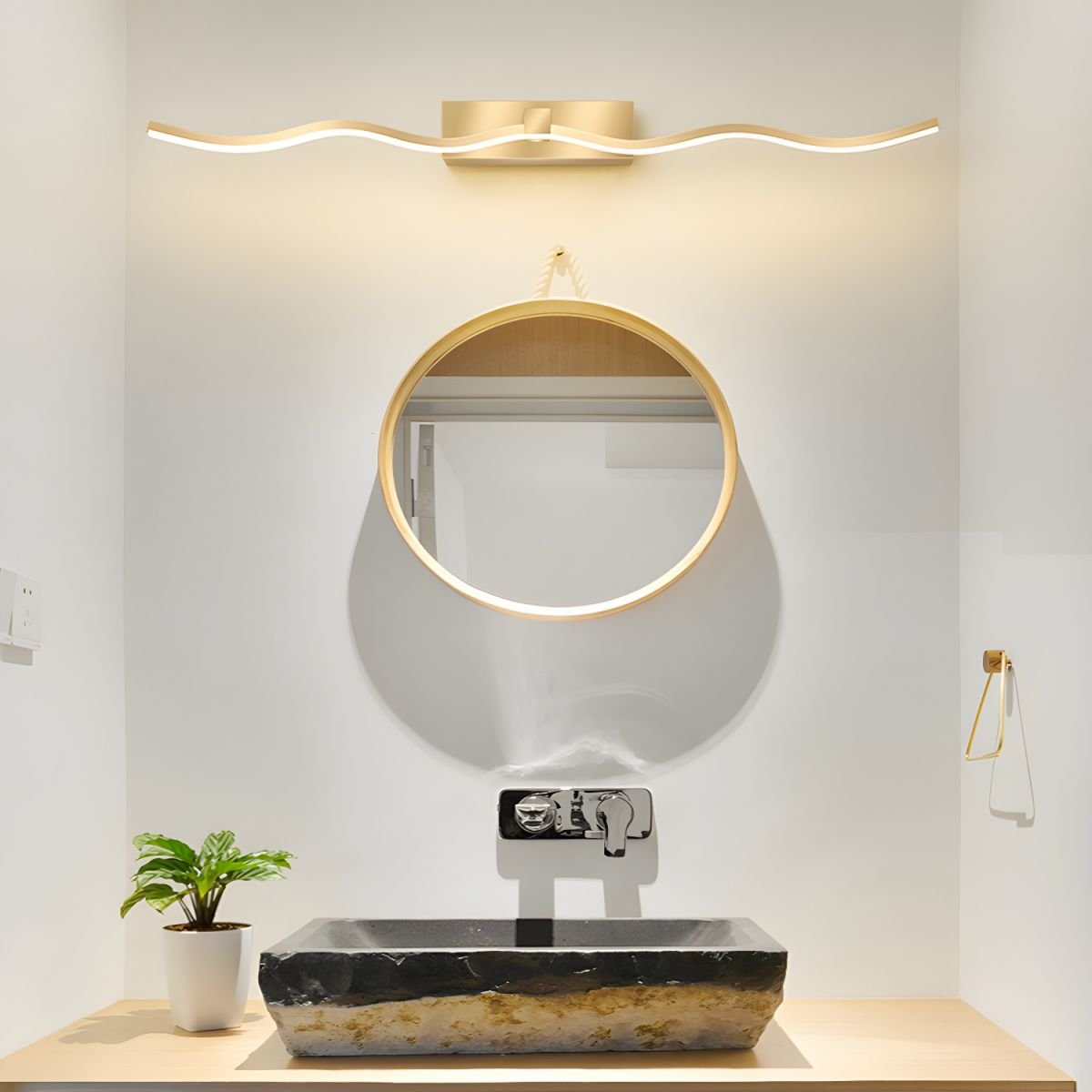 Waveform Linear Wall Light, Hardwired Wall Sconce, detail 3