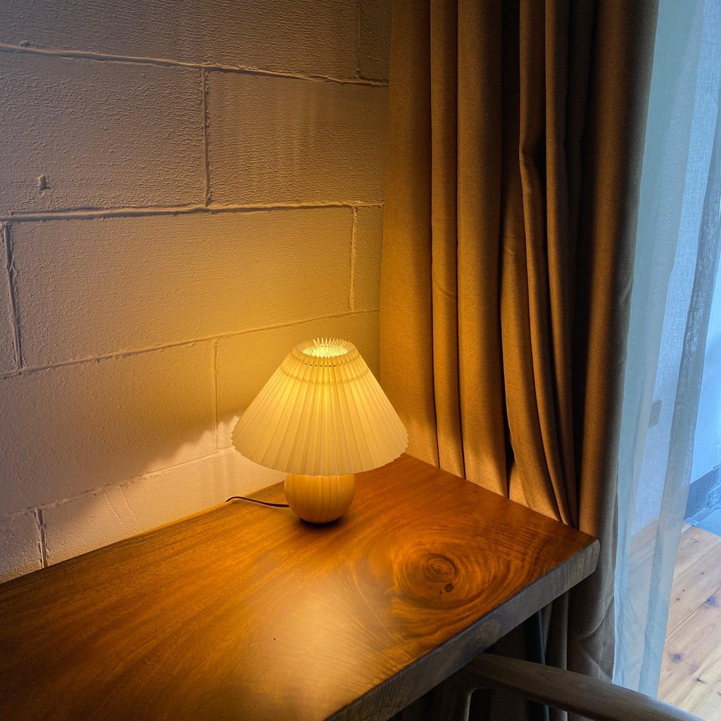 Wooden Pleated Table Light, Bedside Table Lamp, detail 10