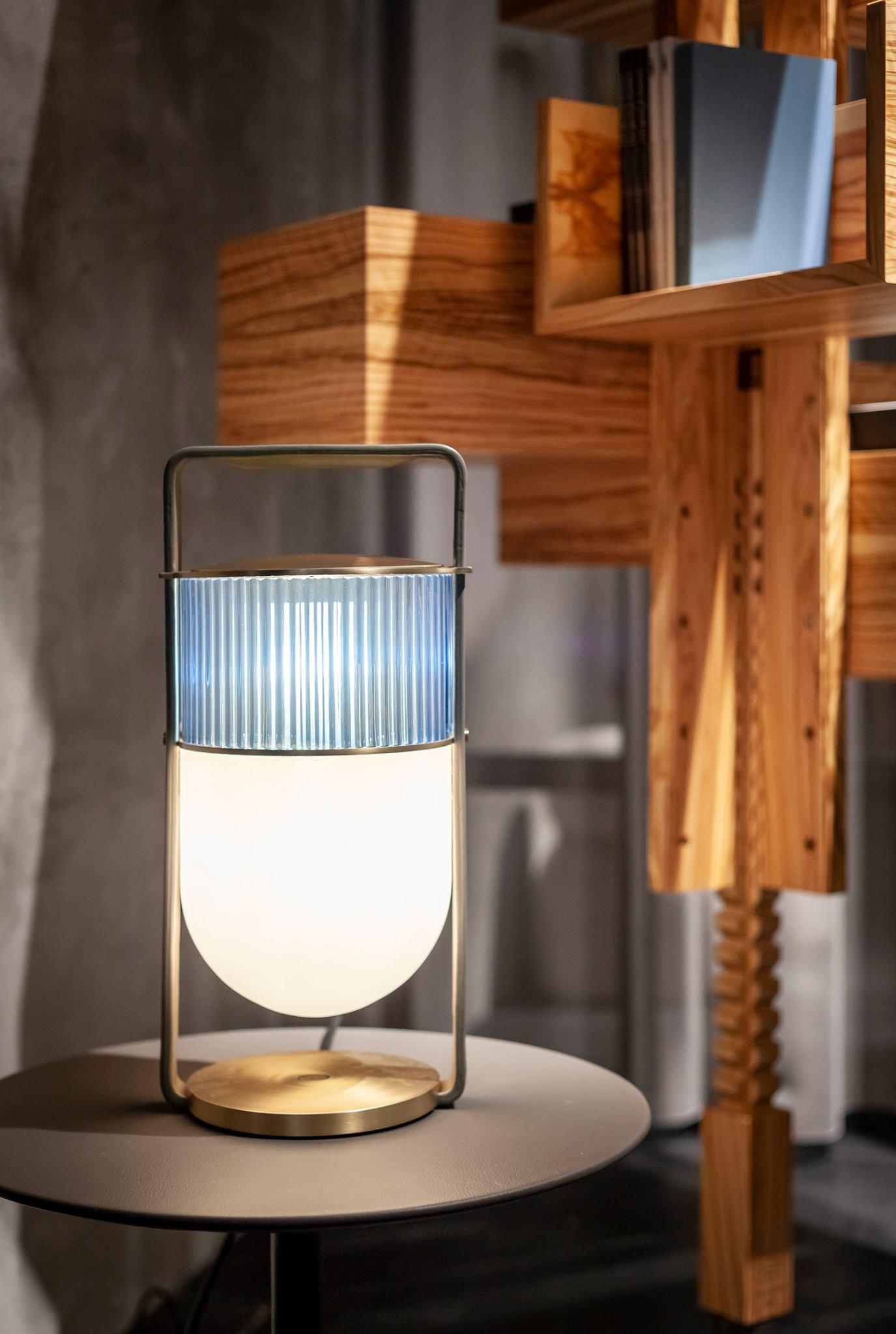 Xi Table Light, Bedside Table Lamp, detail 11