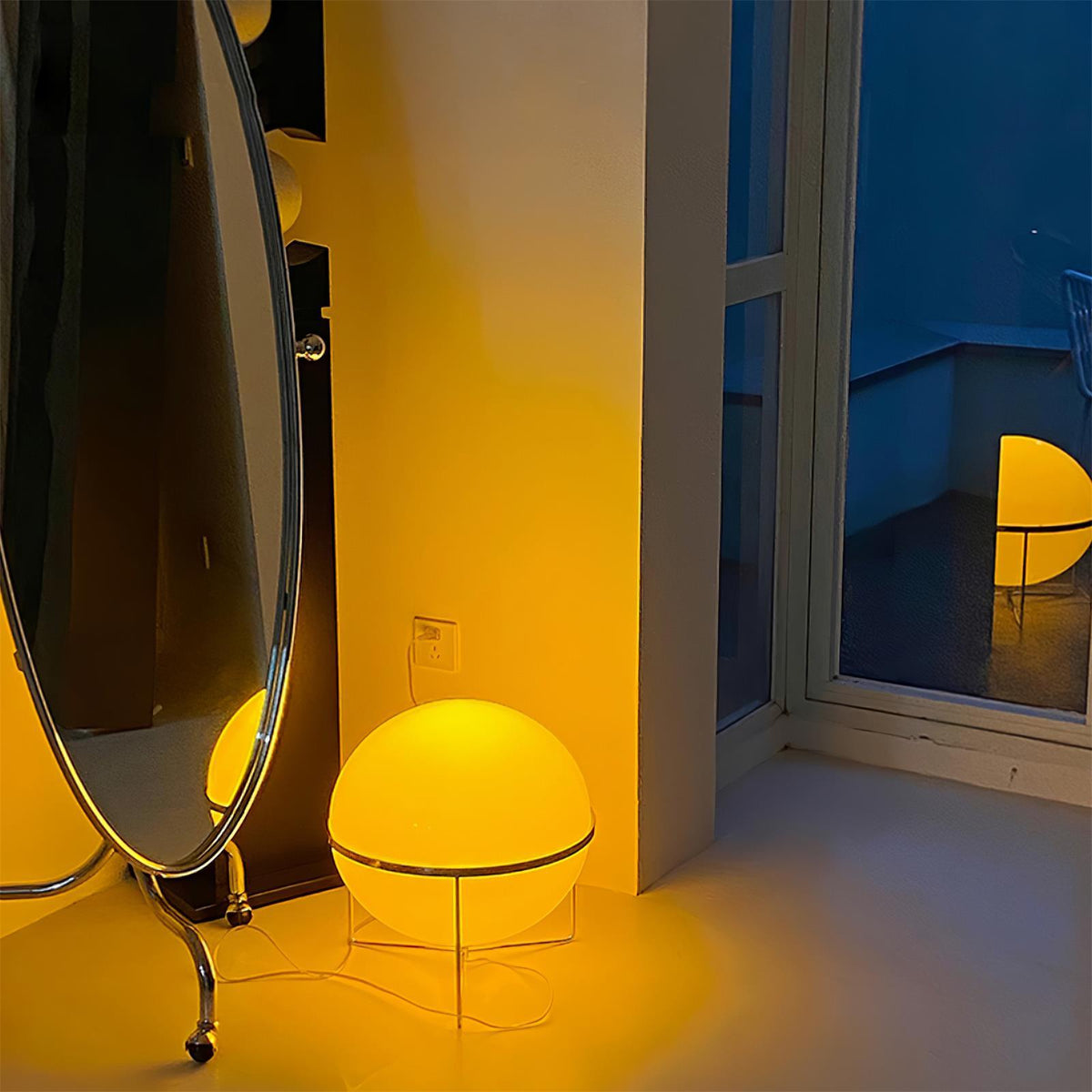 Yolk Table Light, Bedside Table Lamp, detail 9