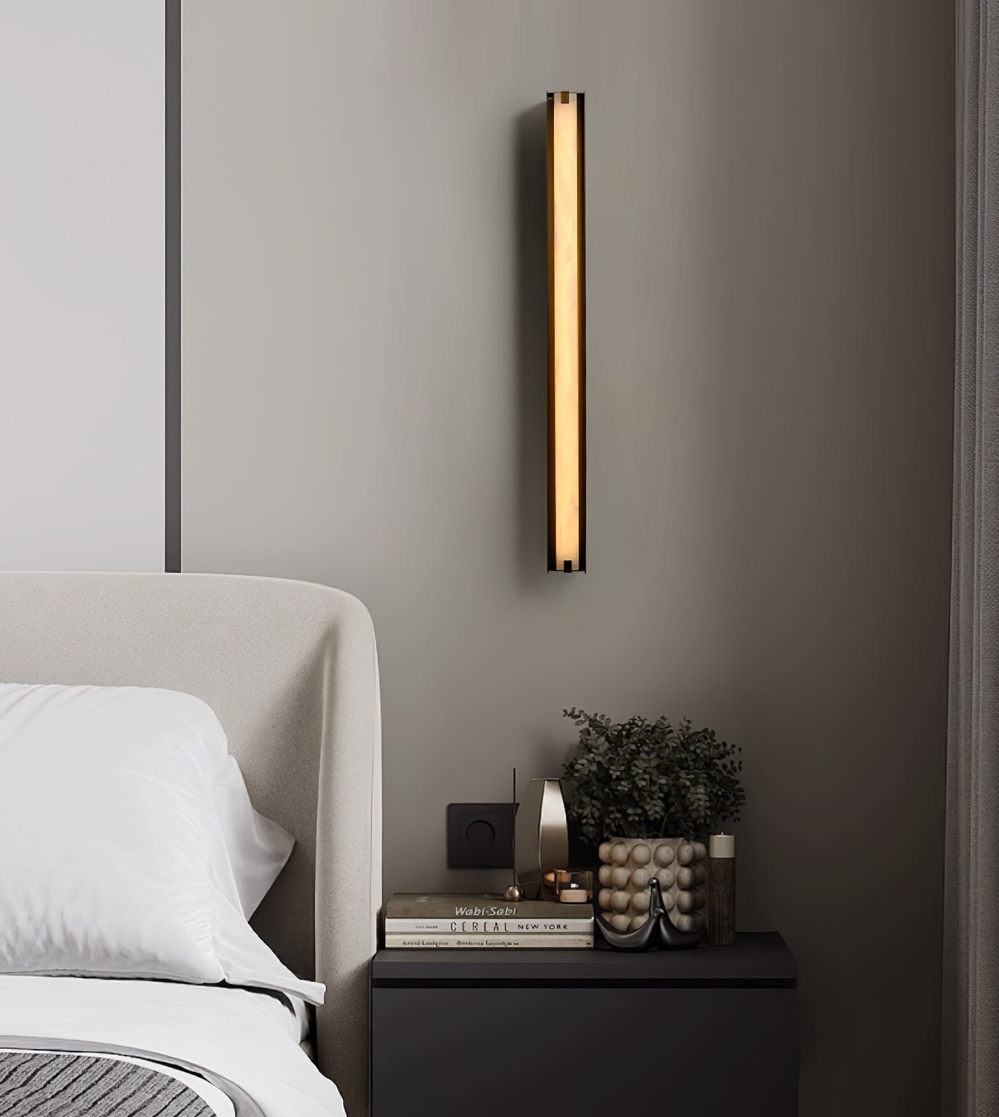 Alvara Alabaster Vertical Wall Light, Bedroom Wall Sconce, detail 15
