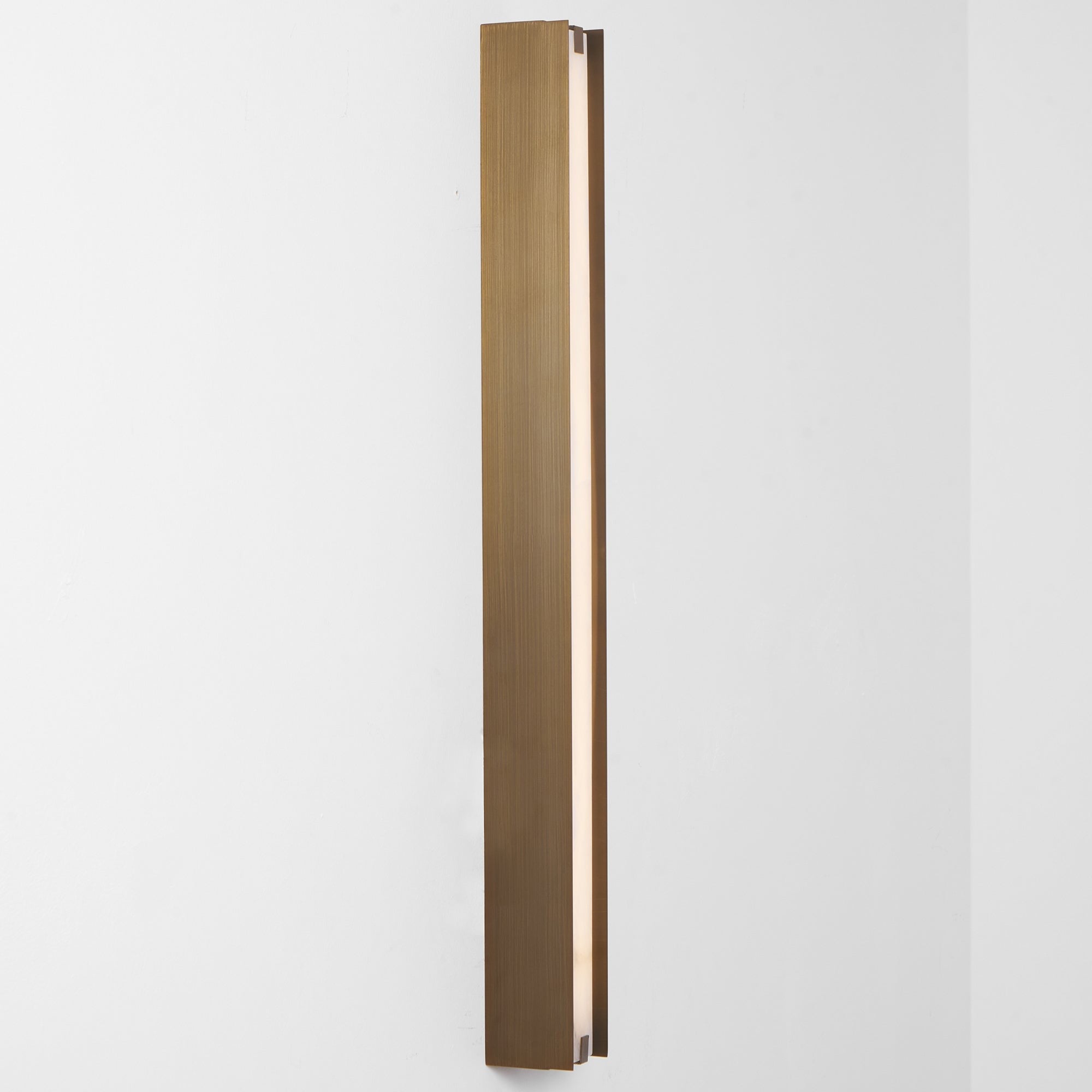 Alvara Alabaster Vertical Wall Light, Bedroom Wall Sconce, detail 35