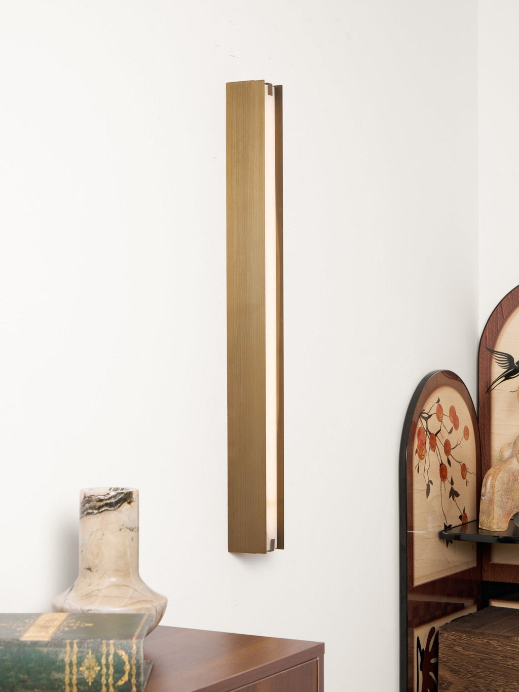 Alvara Alabaster Vertical Wall Light, Bedroom Wall Sconce, detail 40