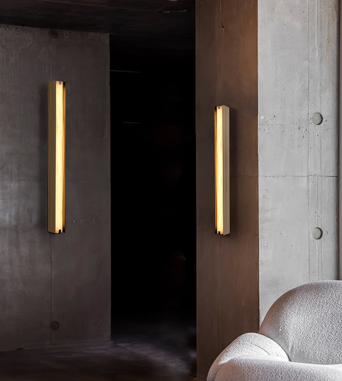 Alvara Alabaster Vertical Wall Light, Bedroom Wall Sconce, detail 5