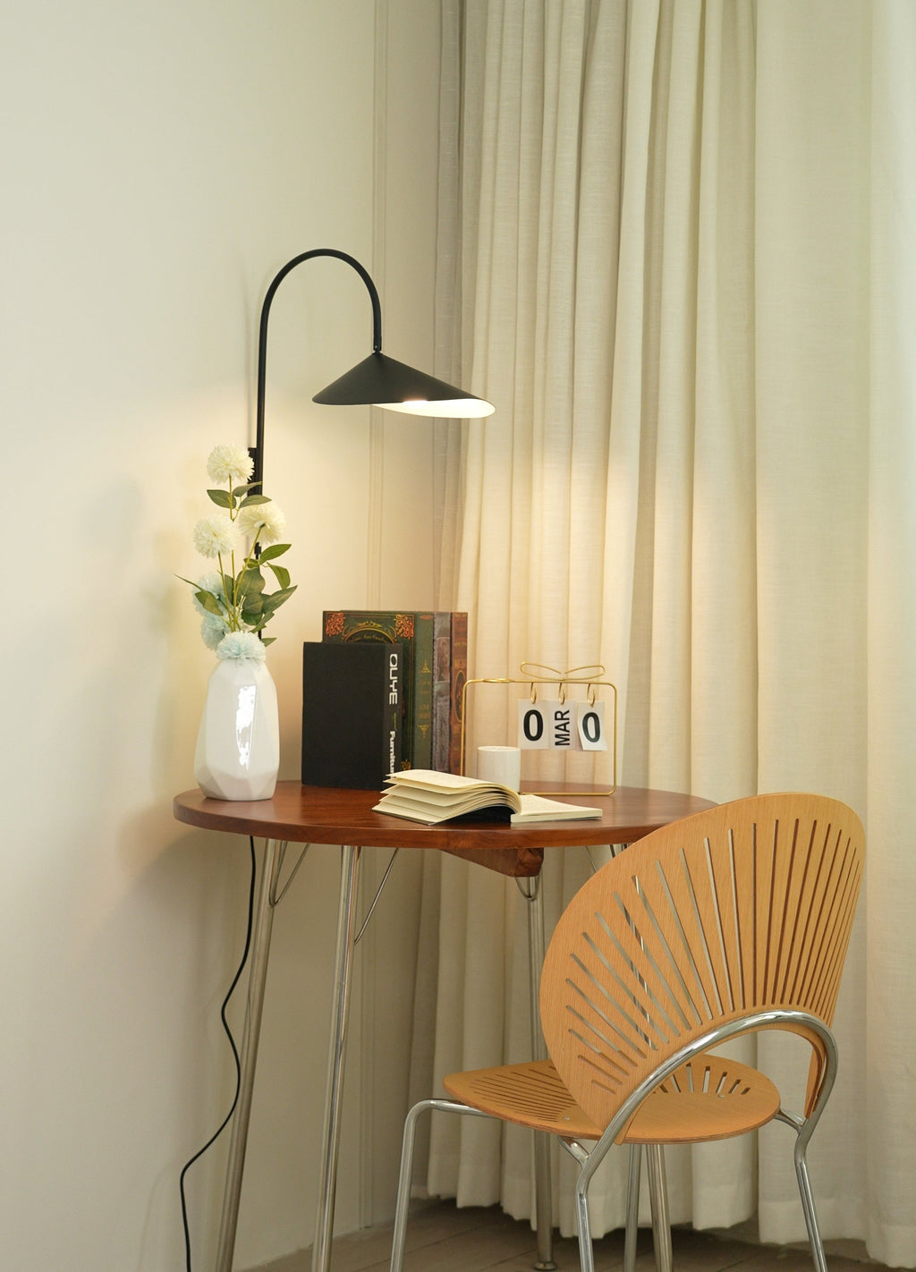 Aruma Swivel Wall Light, Bedroom Wall Sconce, detail 53