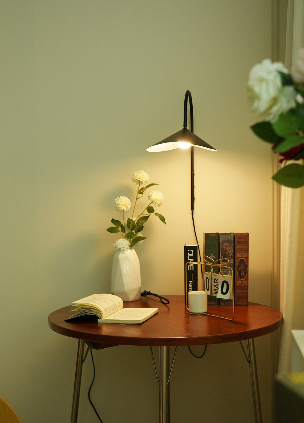 Aruma Swivel Wall Light, Bedroom Wall Sconce, detail 54