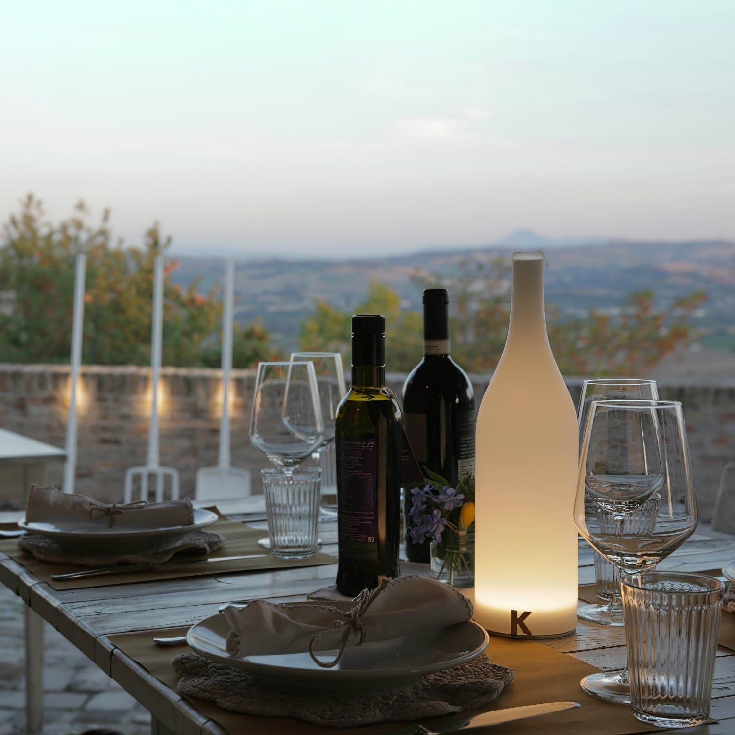 Baccaro Rechargeable Table Light, Bedside Table Lamp, detail 13