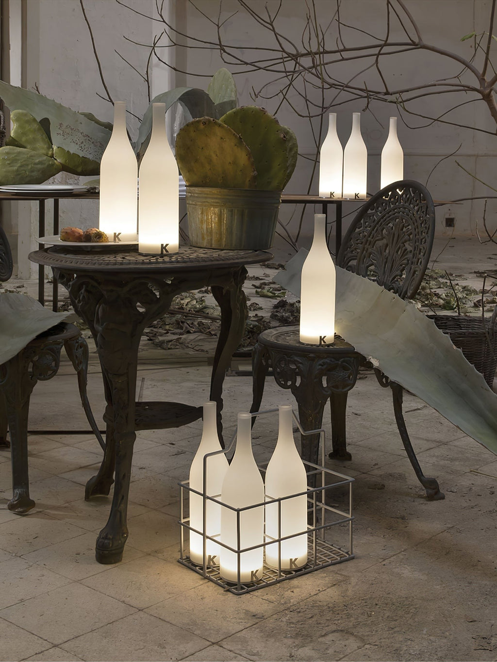 Baccaro Rechargeable Table Light, Bedside Table Lamp, detail 7