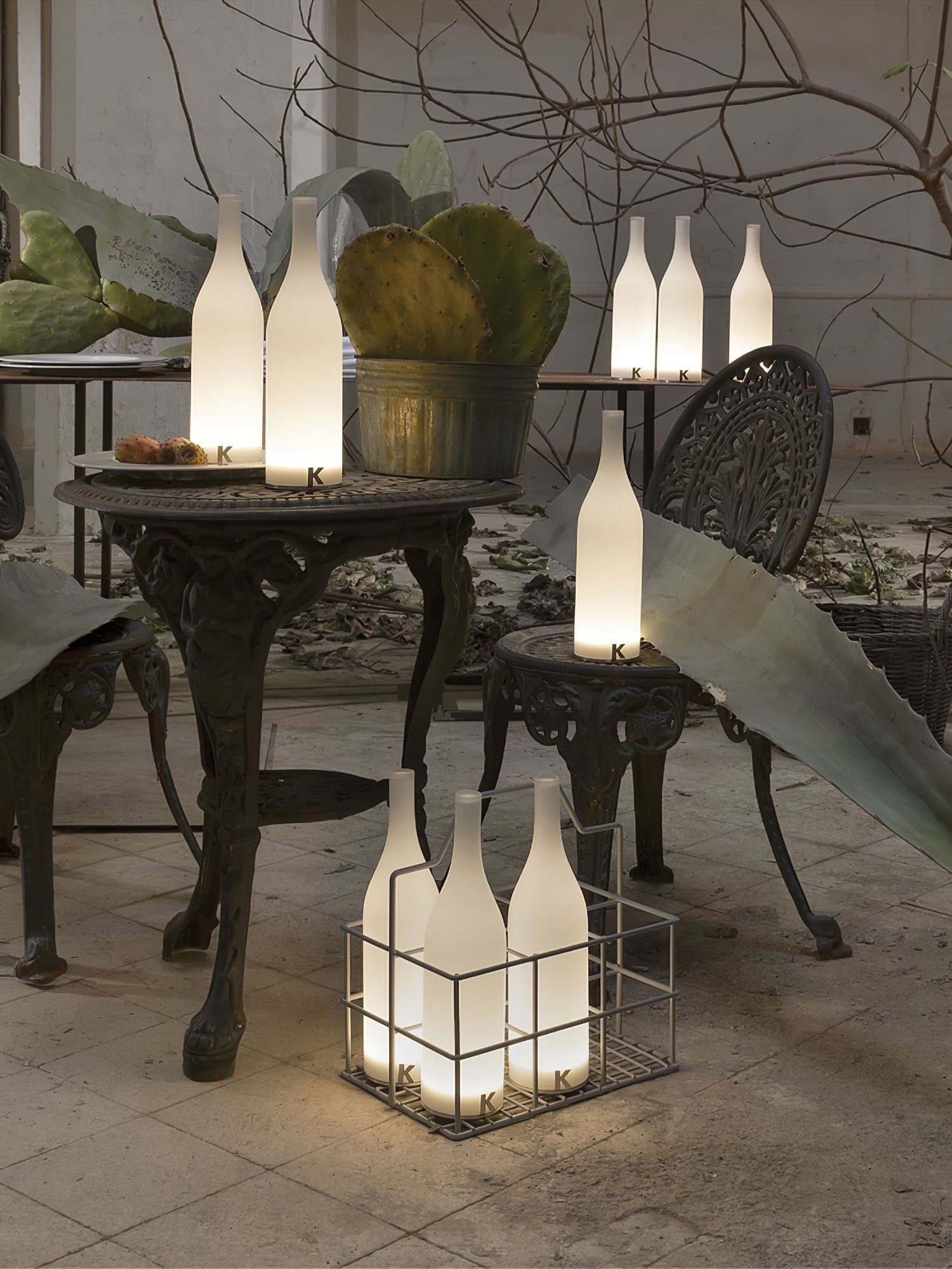 Baccaro Rechargeable Table Light, Bedside Table Lamp, detail 7