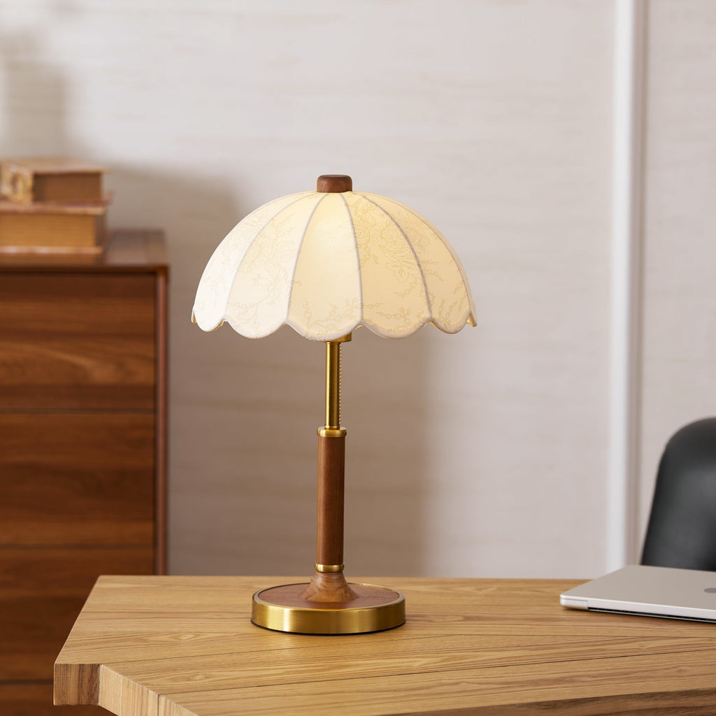 Bellewood Timeless Fabric Shade Table Light, Bedside Table Lamp, detail 9