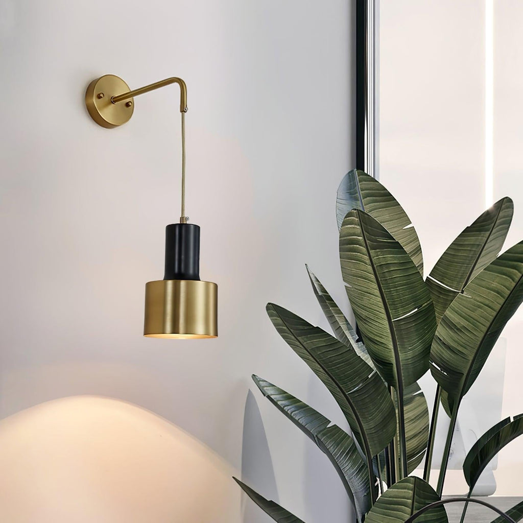 Brivon Brass Linear Wall Light, Bedroom Wall Sconce, detail 9