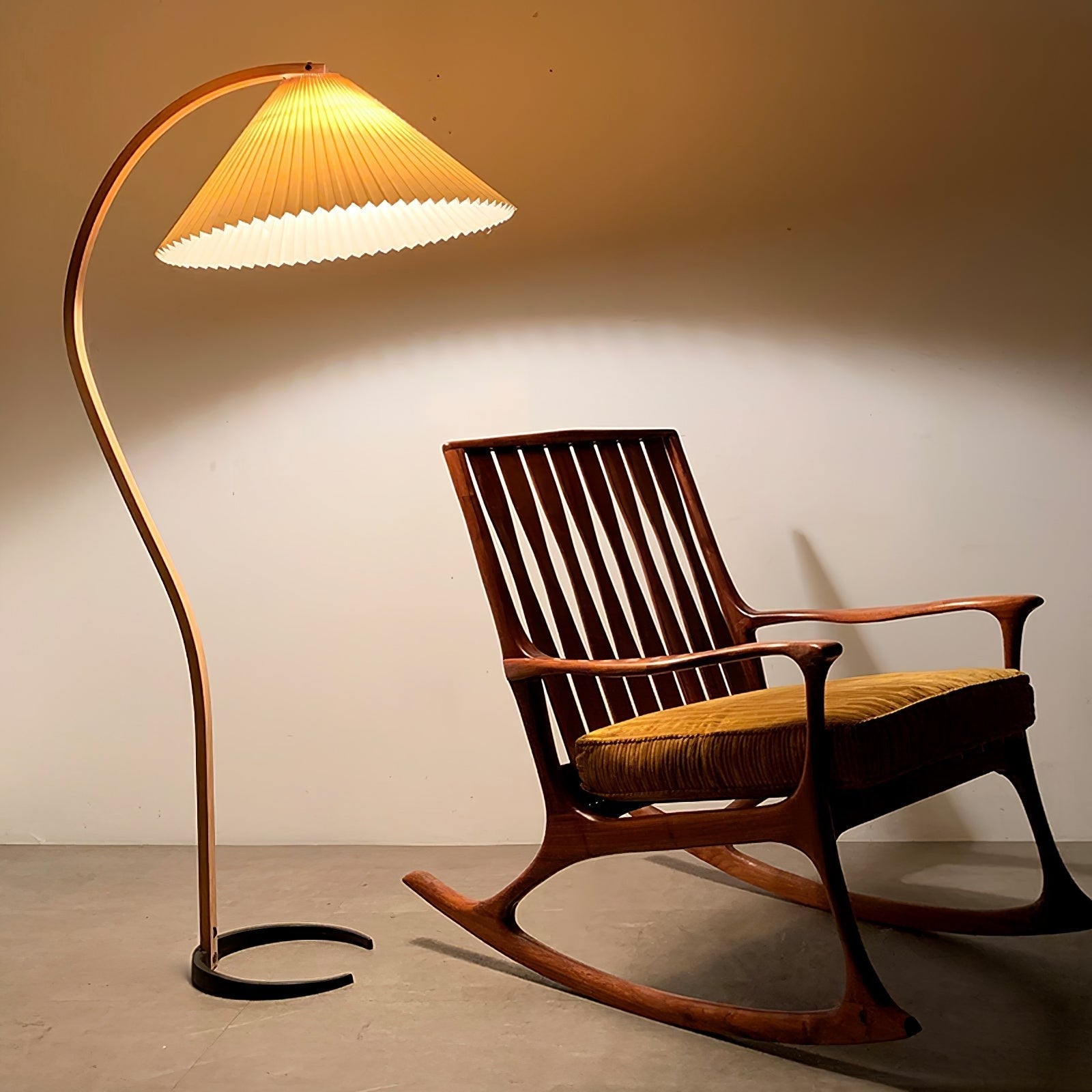 Caprani Scandinavian Floor Light, Floor Lamp, detail 105