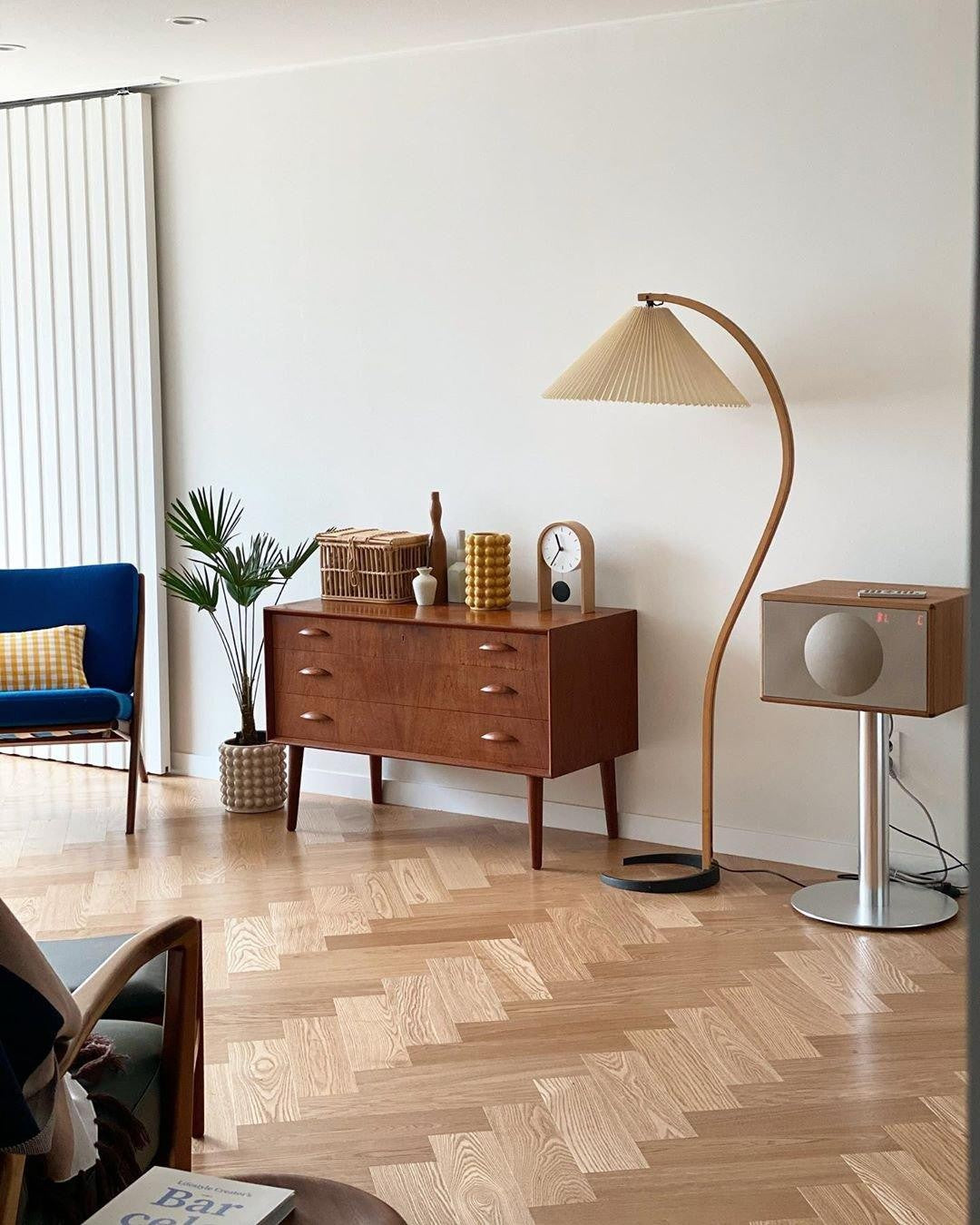 Caprani Scandinavian Floor Light, Floor Lamp, detail 47