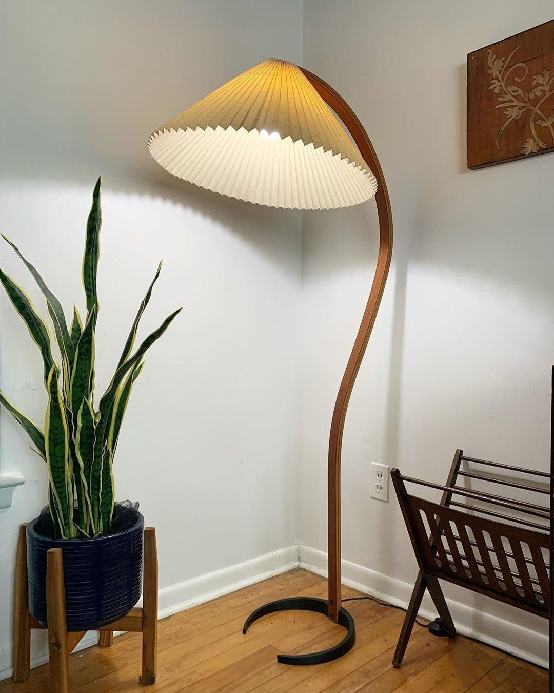 Caprani Scandinavian Floor Light, Floor Lamp, detail 49
