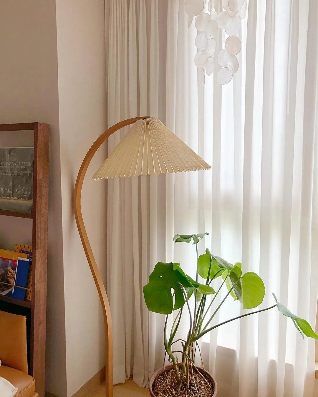 Caprani Scandinavian Floor Light, Floor Lamp, detail 81