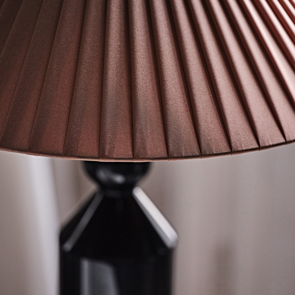 Timeless Designer Table Light, Bedside Table Lamp, detail 2