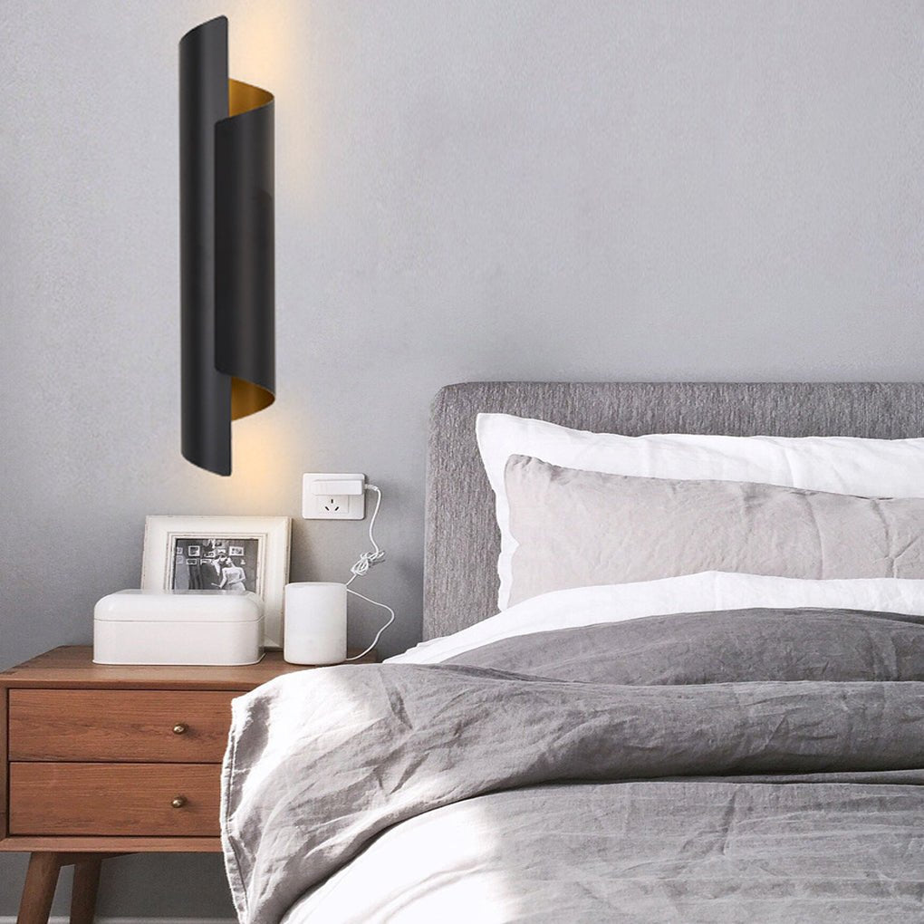 Timeless Nordic Unique Chic LED Curved Metal Wall Light for Bedside Living Room Aisle, Bedroom Wall Sconce, detail 3