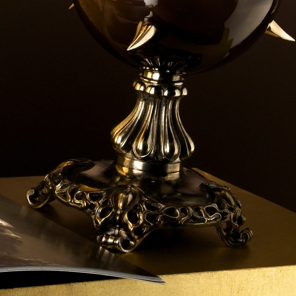 Exclusive Italian Bronze Table Light, Bedside Table Lamp, detail 3