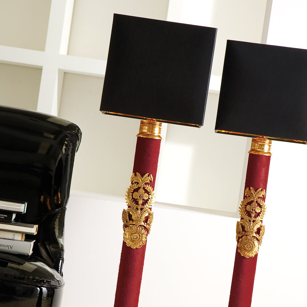 Exclusive Italian Red Hide Table Light, Bedside Table Lamp, detail 2