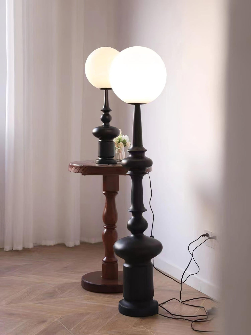 Imperial Column Accent Table Light, Bedside Table Lamp, detail 16