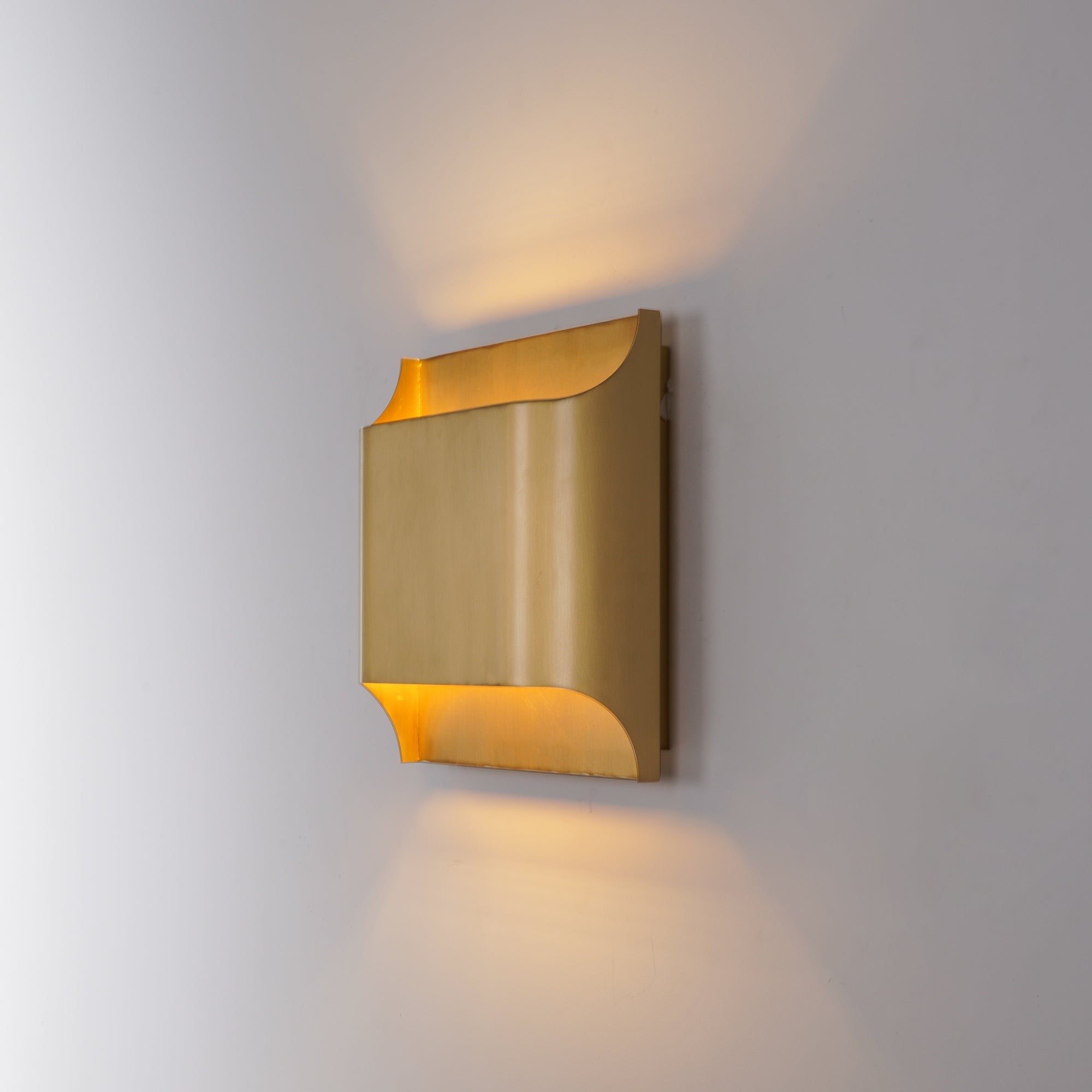 Leclerc Polished Brass Wall Light, Hardwired Wall Sconce, detail 15