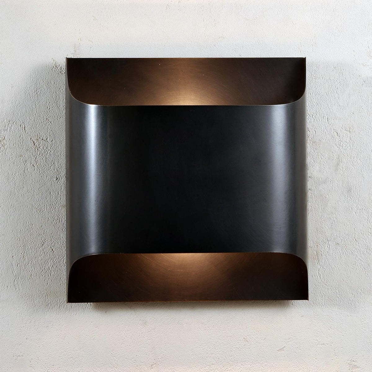 Leclerc Polished Brass Wall Light, Hardwired Wall Sconce, detail 2