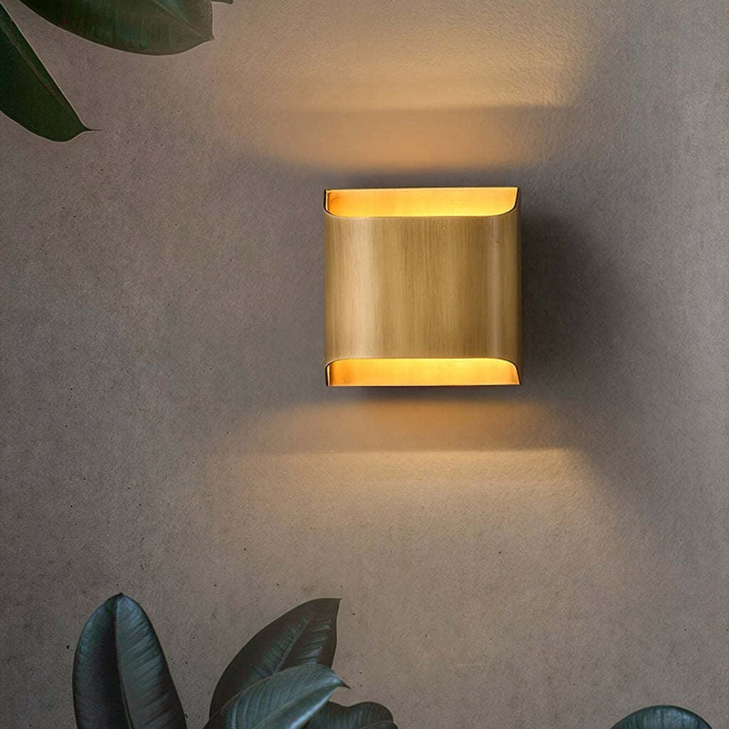 Leclerc Polished Brass Wall Light, Hardwired Wall Sconce, detail 7