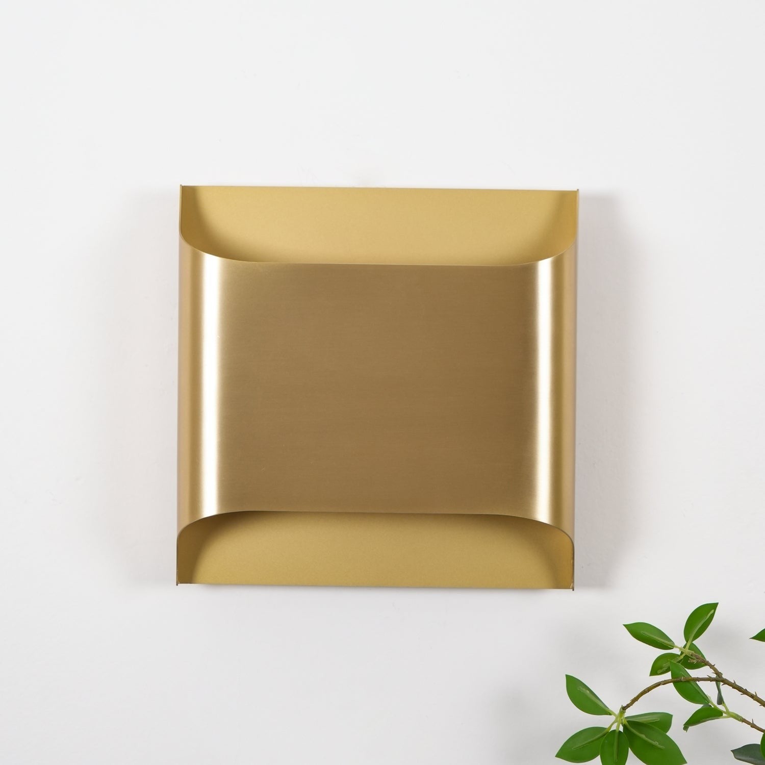 Leclerc Polished Brass Wall Light, Hardwired Wall Sconce, detail 91