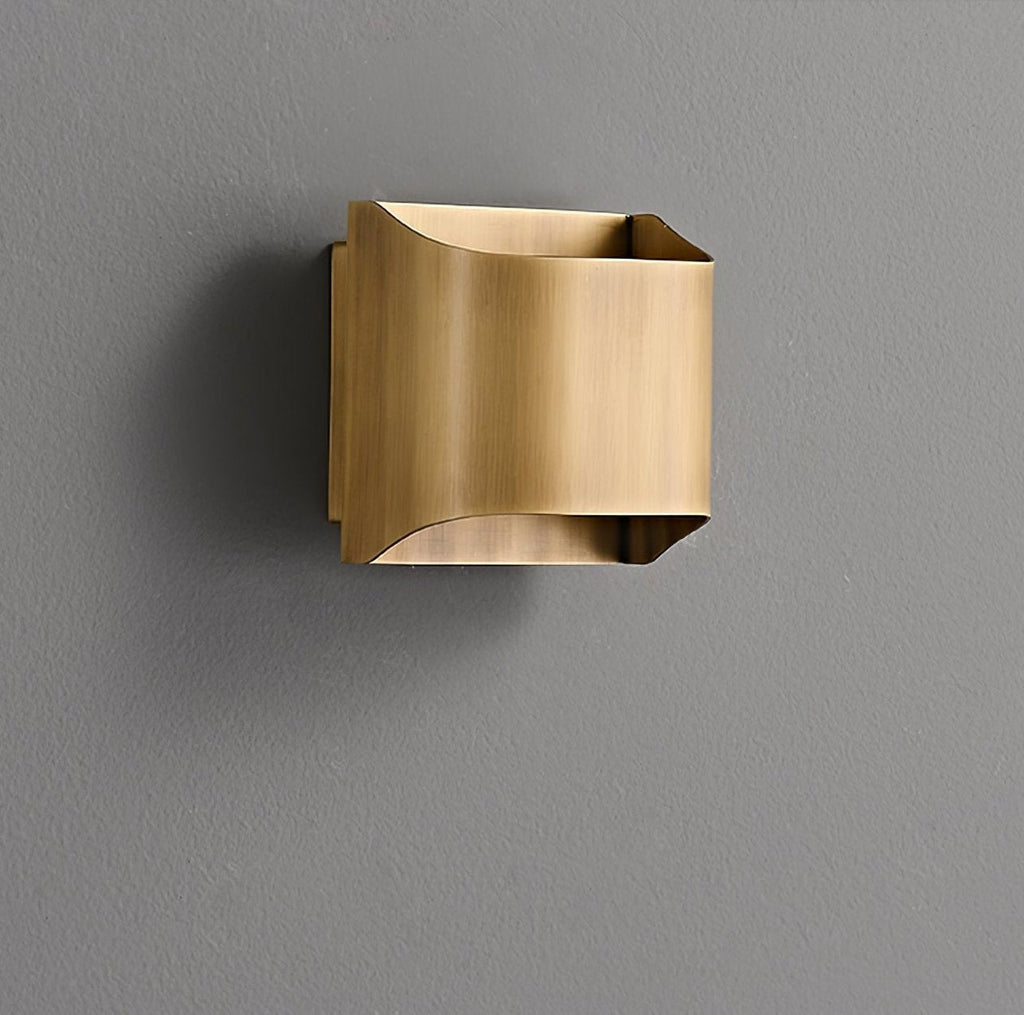 Leclerc Polished Brass Wall Light, Hardwired Wall Sconce, detail 95