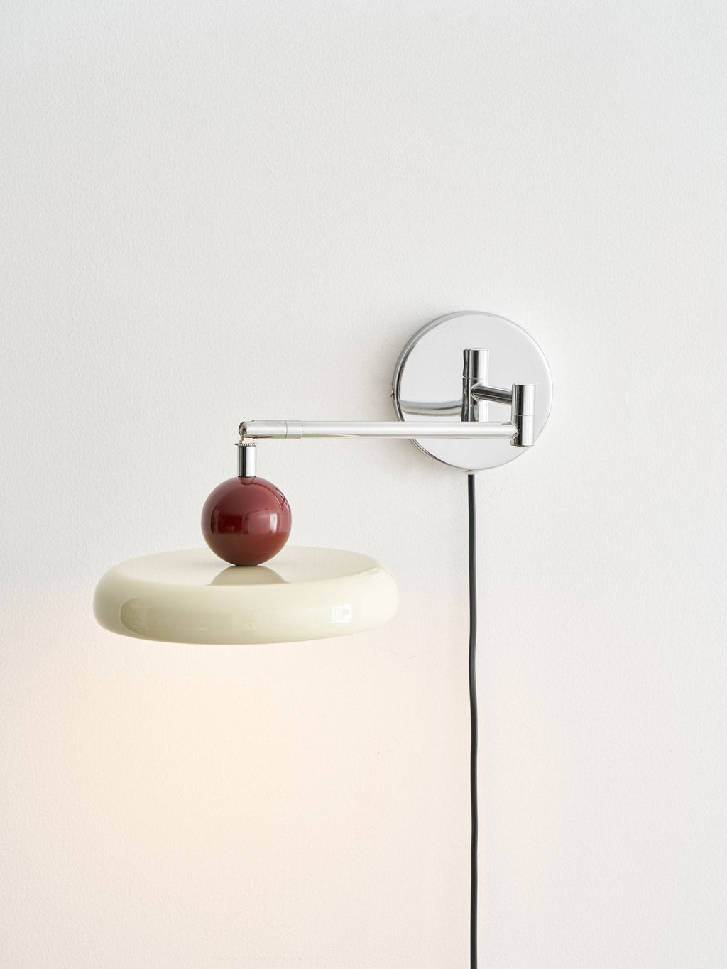 Lola Circular Disk Plug-In Wall Light, Plug-In Wall Sconce, detail 36