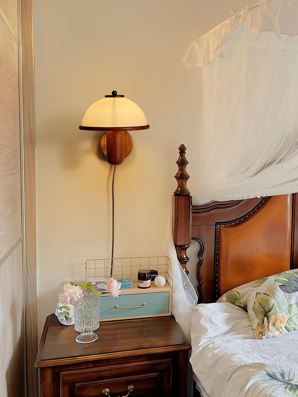 Oak Mushroom Wall Light, Plug-In Wall Sconce, detail 30