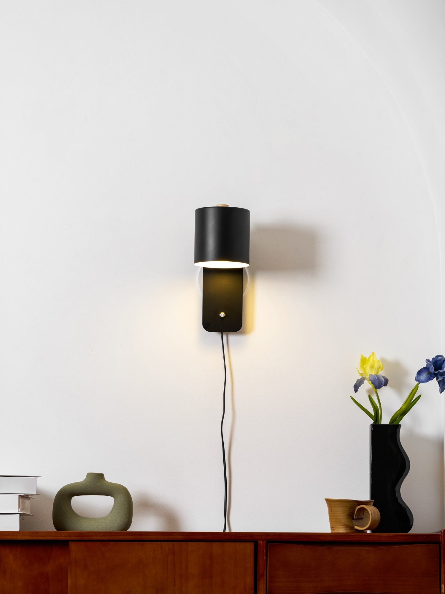 Orbit Plug-in Rotating Wall Light, Plug-In Wall Sconce, detail 20