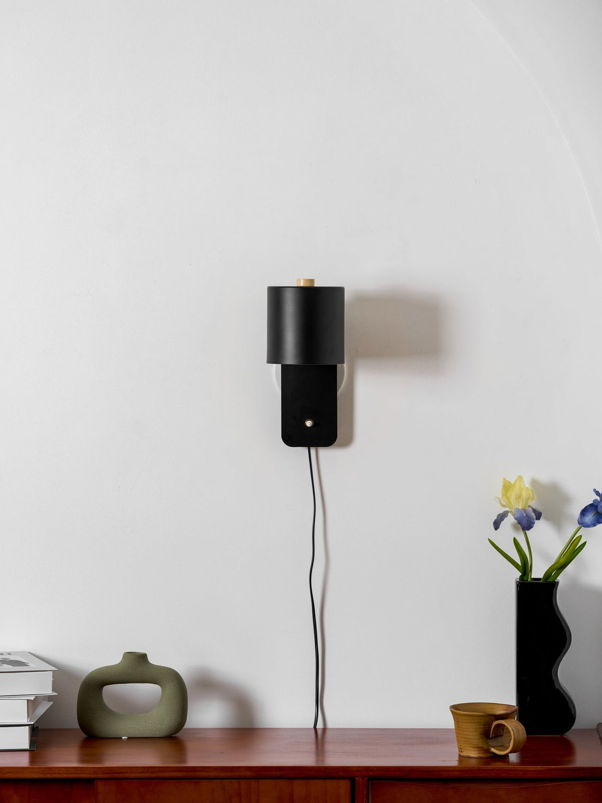 Orbit Plug-in Rotating Wall Light, Plug-In Wall Sconce, detail 22