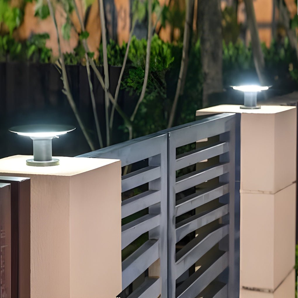 Circular UFO Shaped Two Color Temperature LED Solar Waterproof Exterior Fence Post Lights, Outdoor Wall Light, detail 4