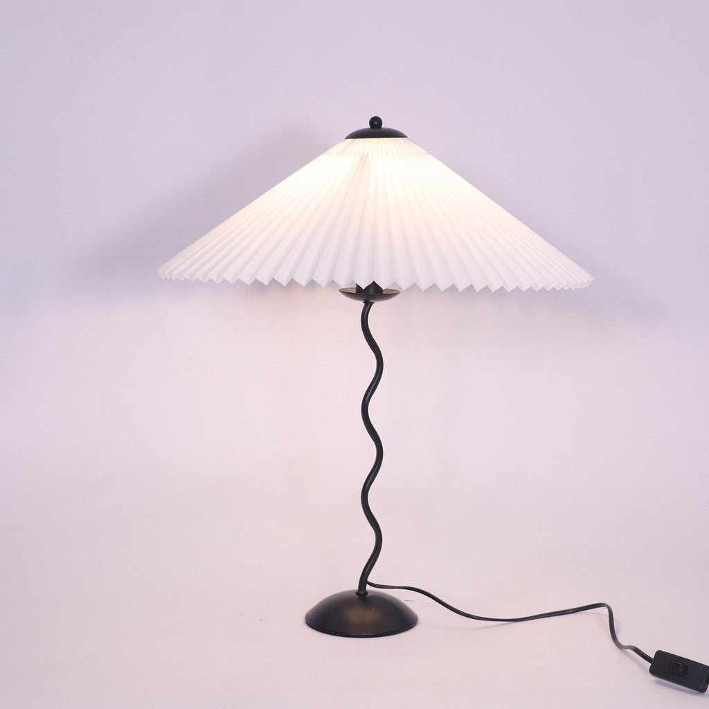 Squiggle Pleated Table Light, Bedside Table Lamp, detail 3