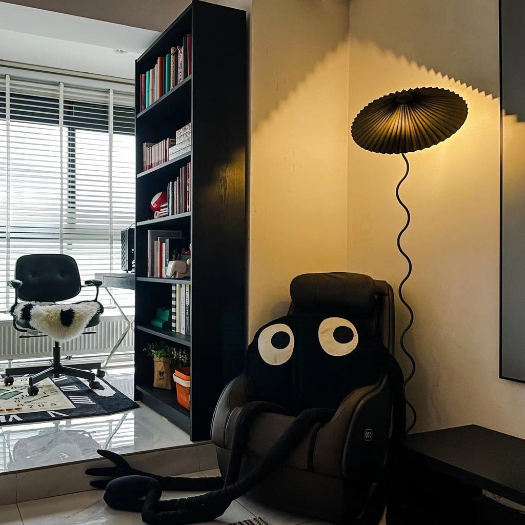 Squiggle Sculptural Floor Light, Floor Lamp, detail 14