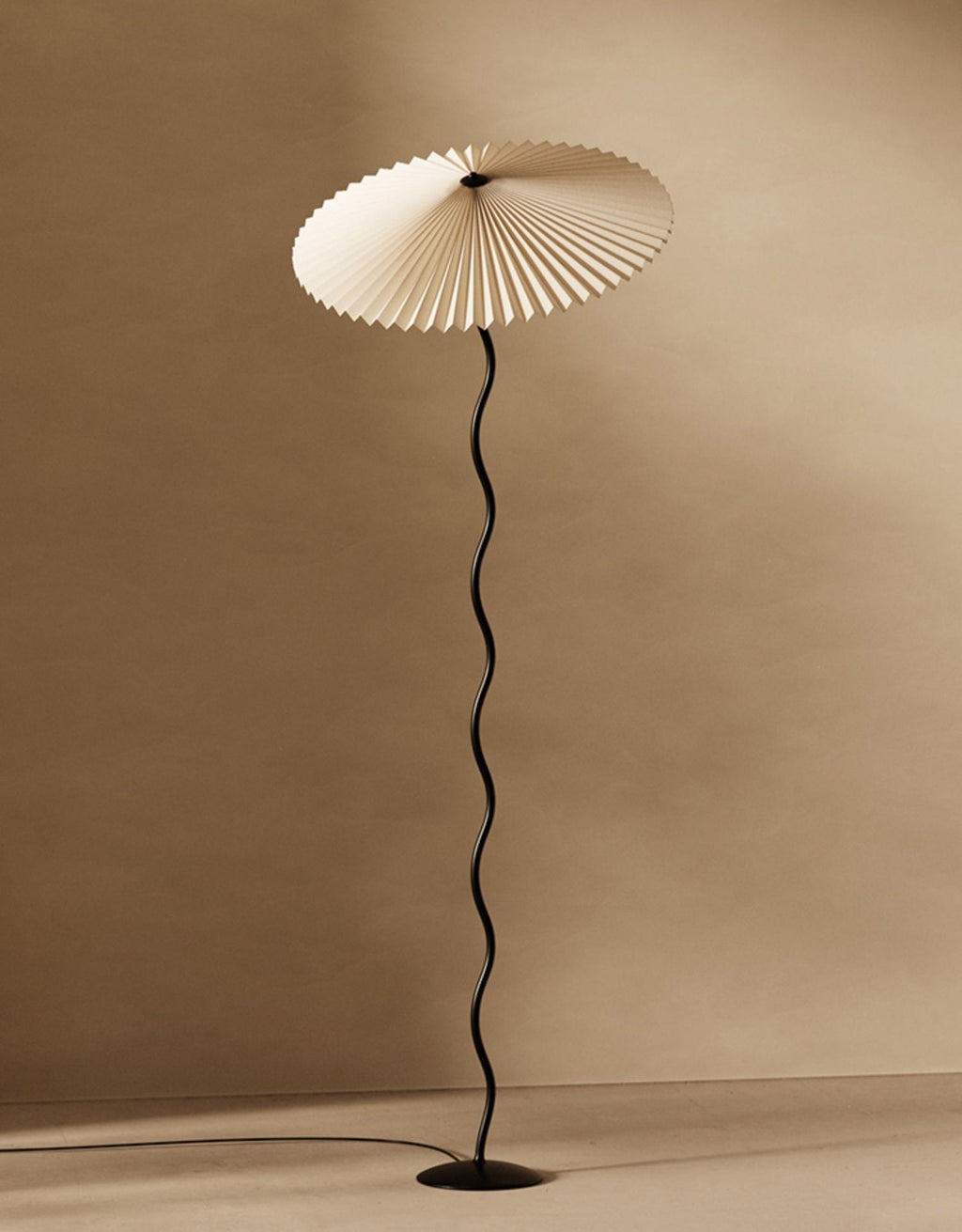 Squiggle Sculptural Floor Light, Floor Lamp, detail 28