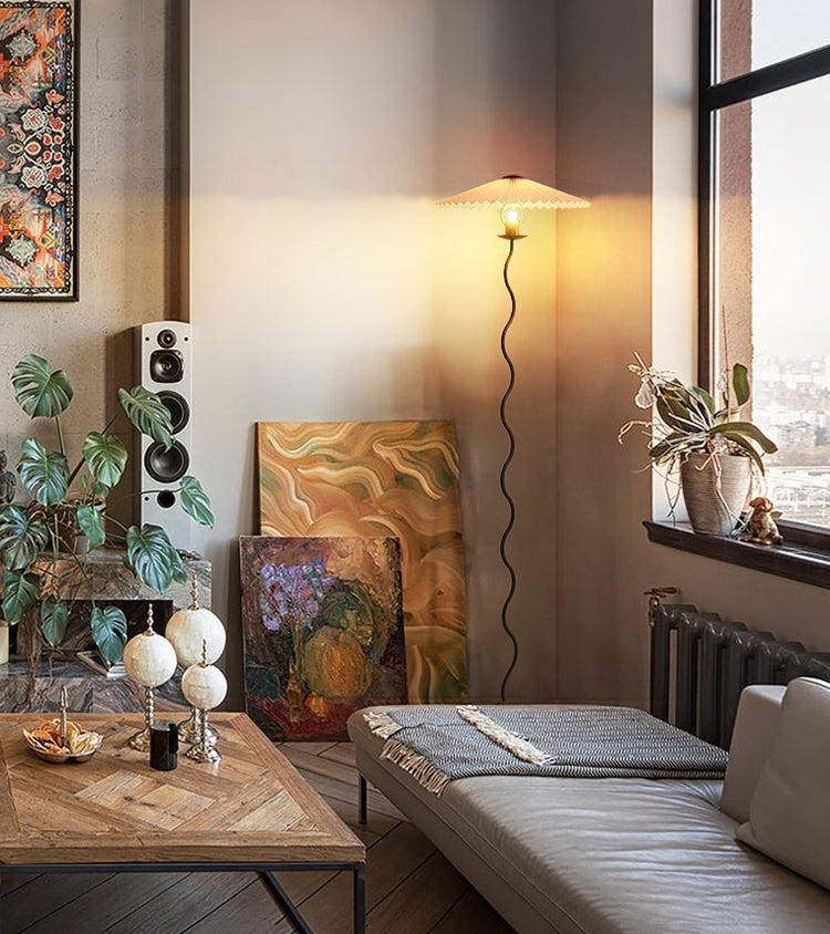 Squiggle Sculptural Floor Light, Floor Lamp, detail 34
